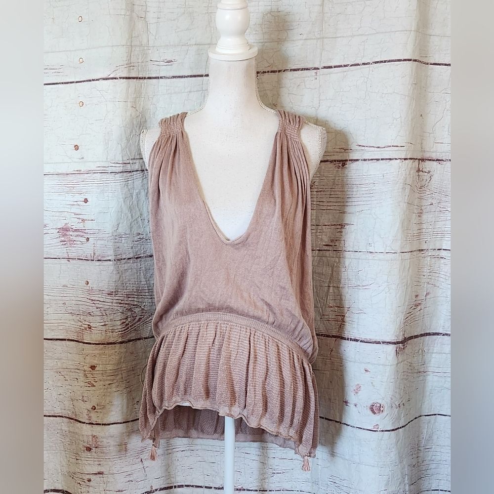 Free People Make Me Blush Deep V Sleeveless Top Size XS